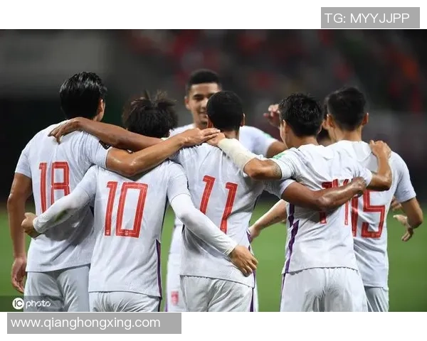 18岁球星的足球梦想与成长之路:从少年到职业的蜕变 18岁球星的足球梦想与成长之路:从少年到职业的蜕变