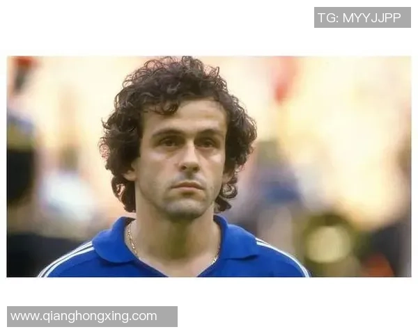 21世纪最具影响力的十大足球巨星与他们的传奇故事解析 21世纪最具影响力的十大足球巨星与他们的传奇故事解析