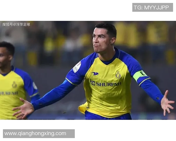 《足坛巨星揭密幕后生活 球场外的心路历程与成长故事》