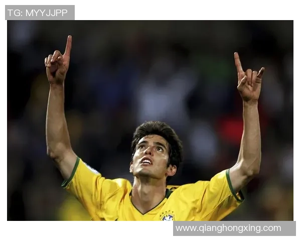 全球十大足球巨星精彩亮相 他们的个人风采与历史成就齐聚一堂 全球十大足球巨星精彩亮相 他们的个人风采与历史成就齐聚一堂