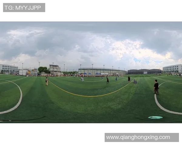 聚焦2000年足球巨星时代辉煌与经典赛事全景回顾