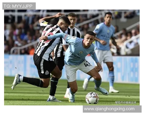 融合全球顶级足球球星实力打造全新足球时代引领未来挑战