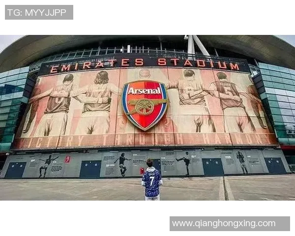 足球俱乐部签约外籍球星合同解读：影响力与未来发展前景分析